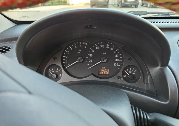 Opel Corsa cena 4399 przebieg: 183000, rok produkcji 2002 z Prochowice małe 137